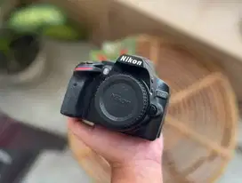 Kamera DSLR Nikon D3200 Body Only (24mp)