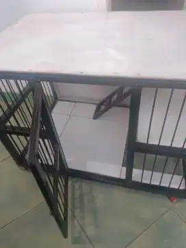 Kandang kucing besar