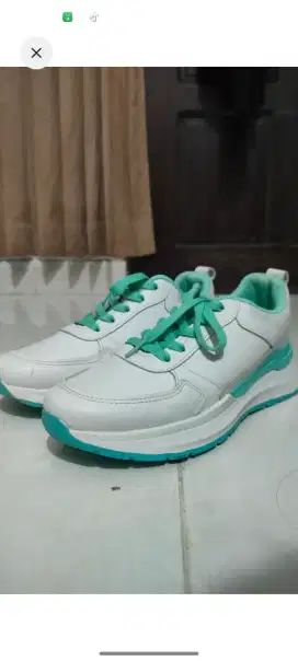 North Star Sneakers Ori – Warna Putih Mint, Kondisi Oke