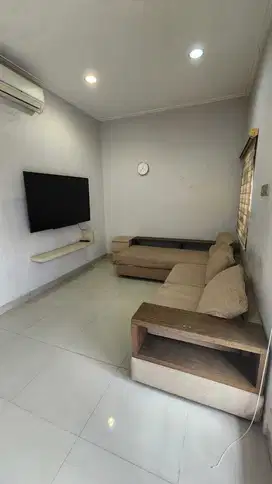 Dijual Rumah 2 lt 6 x 15 m2 di Green lake City Cluster EA, ada 2+1  kt
