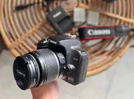 Kamera DSLR Canon 1000D