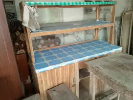 Etalase warung kuliner bagus