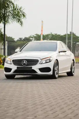 Sporty! Mercedes Benz C250 AMG Line 2015 W205 Bmw g20