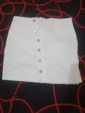 Rok Jeans, Span, Hotpants Branded Murah Meriah