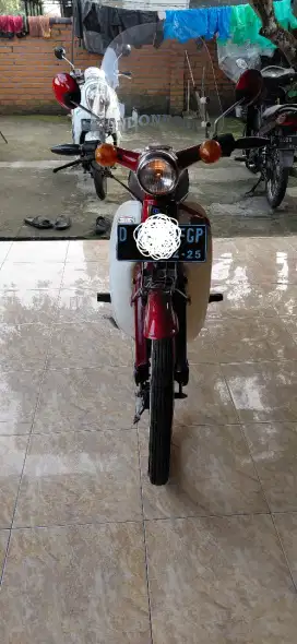 Honda C70 Tahun 1982