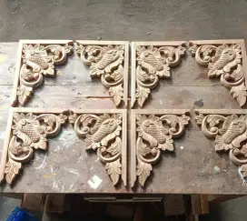 ukiran tempel kayu jati
