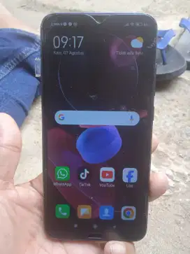 Redmi 8A pro ram 2/32 mines tc retak kaya di gambar smua normal 350k