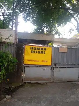 rumah dijual jalan melati surabaya