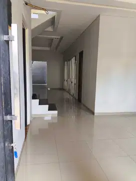 dijual rumah daan mogot baru