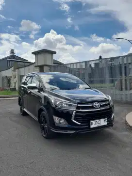 INNOVA VENTURER MATIC DIESEL 2019 DP SUKA-SUKA