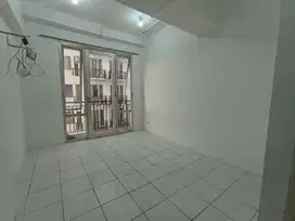 Apartemen studio tahunan Kosongan cocok untuk mahasiswa di pusat kota