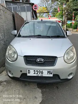 Kia Picanto 2010 Bensin