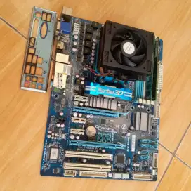 AMD Phenom II X6 1055T + Gigabyte 880G + Ram VGEN 8GB