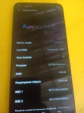 Vivo y30 ram 4gb internal 64 normal 4g kurang mulus tinggal pakai