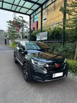 Honda CR-V 1.5 Turbo Prestige CVT 2018 Hitam KM 72rb Record crv