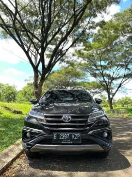 Toyota rush gr km 35k pemakaian pribadi mobil jarang dipake