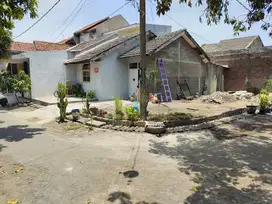 KOTA BARU DRIYOREJO, JL. MUTIARA 4.1 BLOK AH NO 10, DRIYOREJO, GRESIK