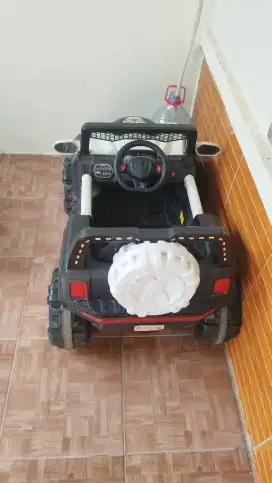 mobil mainan anak