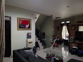 Dijual Rumah Semi Furnish di Metland Menteng, Cakung, Jakarta Timur
