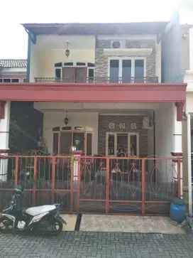 Rumah villa ilhami Tangerang, 2 lantai, kabupaten Tangerang.