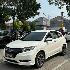 HONDA HRV 1.8 E CVT CKD (JBL EDITION) 2016