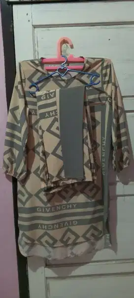 ONE SET BAGUS BANGET 1X PAKAI