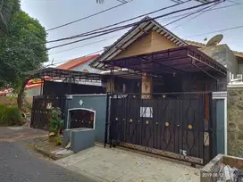 Rumah di Jakarta Timur – Eramas 2000, Luas dan Eksklusif