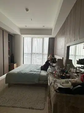Apartemen Gold coast 3 br  Full furnish