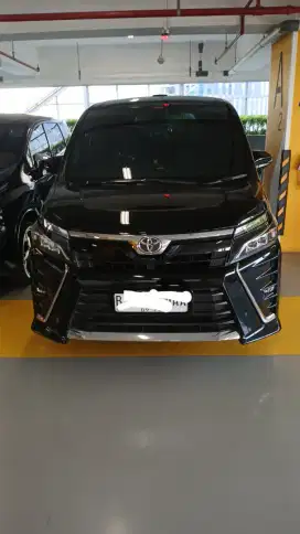 Toyota Voxy thn 2017