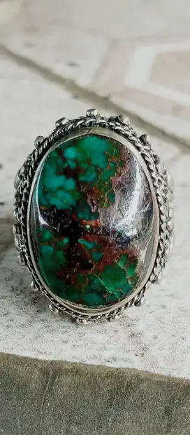 Batu Pirus Persia Hijau Lawas