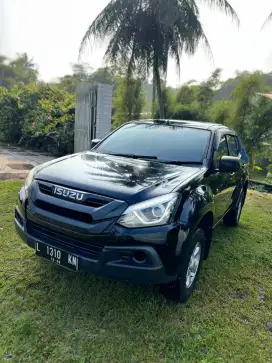 Isuzu mux 4x4 manual 2019