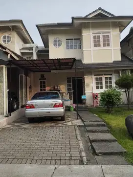 Dijual Cepat 2lt Rumah Kota WIsata Cibubur Siap Huni