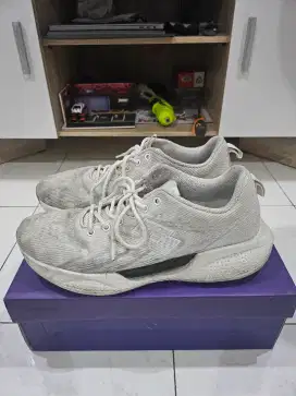 Sepatu Lotto Cross size 42