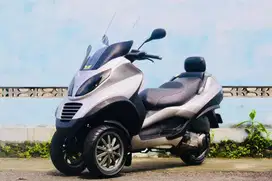 Piaggio vespa MP3ei primavera sprint xmax Forza