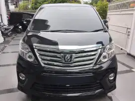 Toyota Alphard 2.4 SC package 2013