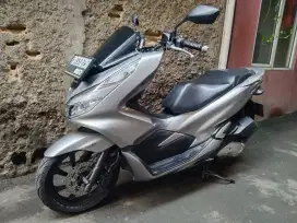 Orisinil bagus honda pcx non abs 2019