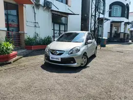 Pajak Panjang - HONDA BRIO SATYA 1.2 E BENSIN M/T 2015 ABU
