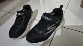 Sepatu anak authentic Skechers