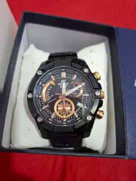 Casio EFR-559 original like new