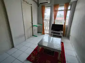 Disewakan Apartemen full furnished untuk 3 orang