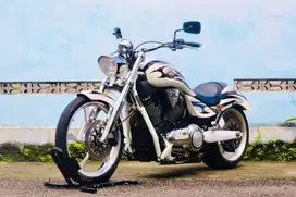 Victory vegas jackpot 1750 triumph BMW Ducati HD roadking