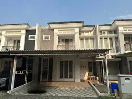 WTS / Dijual Cepat Rumah Bagus dan Siap Huni di Cluster Michelia