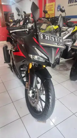 DP CUMA 500RIBU CBR 150R ABS