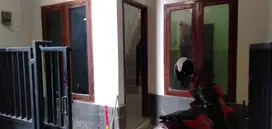 Dikontrakkan pertahun Rumah dekat stasiun gubeng, Unair,RS Dr.Soetomo