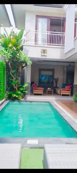 Dijual Villa kawasan puri Gading Jimbaran Bali