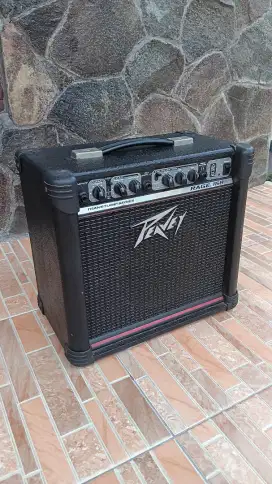 Ampli gitar Peavey