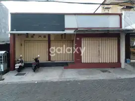Disewakan Ruko di Jl. Kalimantan GKB, Gresik