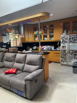 Hadap Utara Rumah Bgm Pik1 Luas 350 m2
