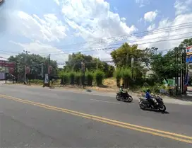 Tanah sewa cocok untuk showroom tepi jalan raya Colomadu