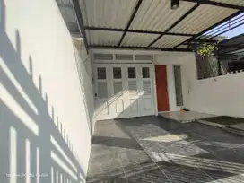 JALAN GUNUNG ANYAR TAMBAK UTARA IIB NO 15A, GUNUNGANYAR SURABAYA